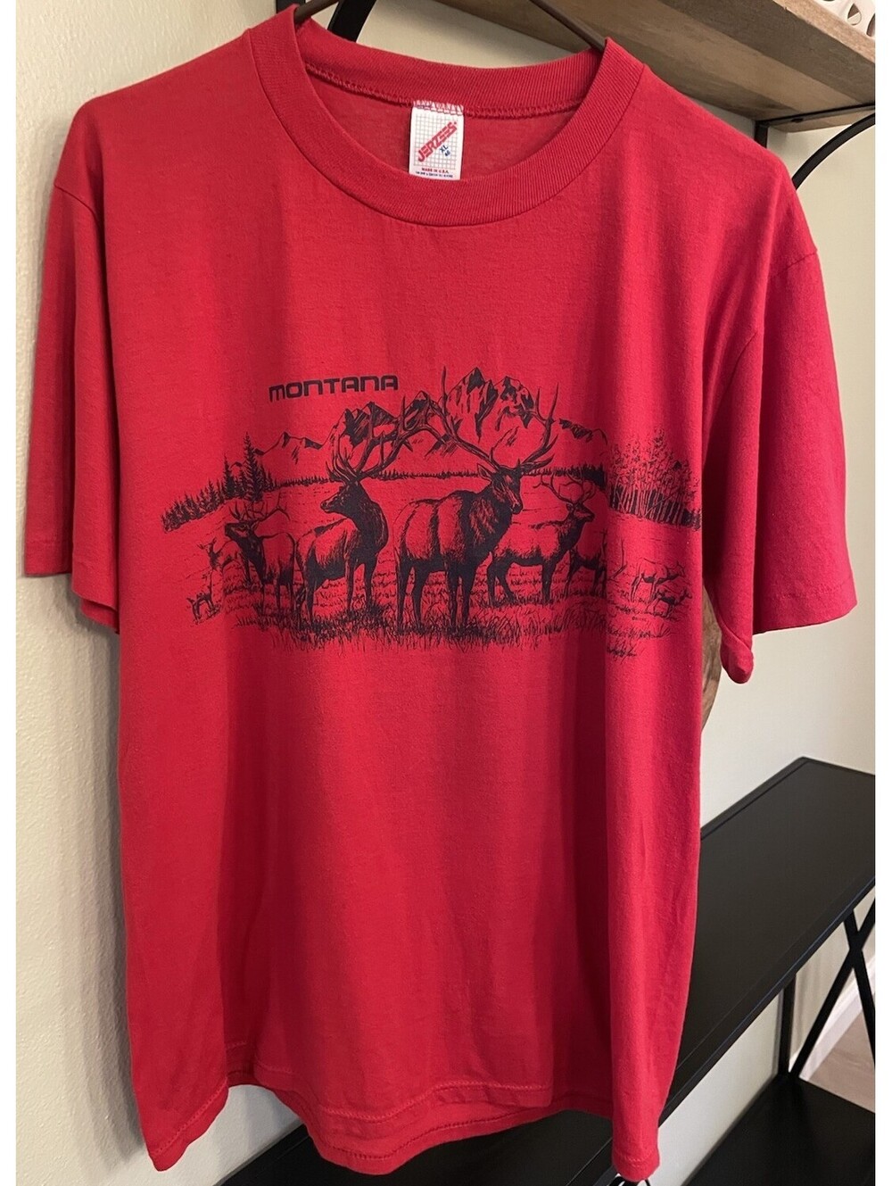Vintage Men’s Montana T-Shirt Red Size XL JERZEES